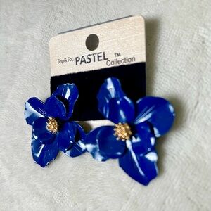 NWT Earrings Pastel Collection Blue Enamel Flower Dogwood